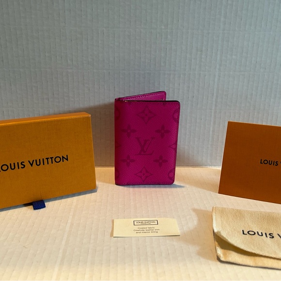 Louis Vuitton Pocket Organizer Fuchsia Pink Rare -Hard to Find Color! - Picture 3 of 9